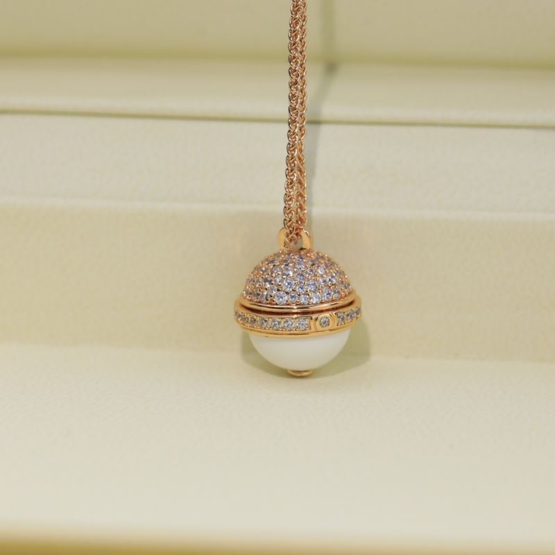 Piaget Necklaces